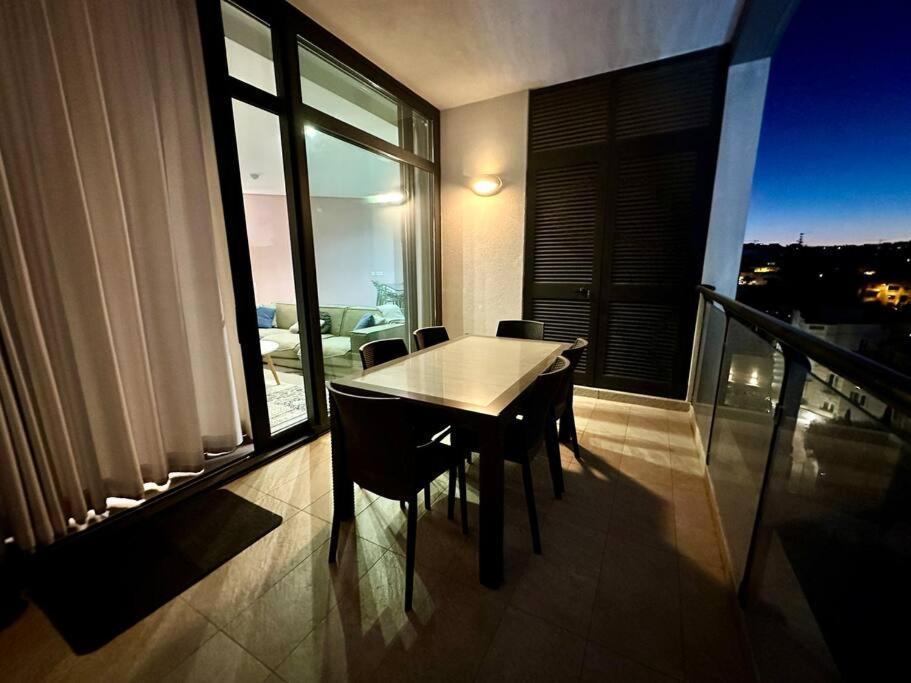 Stunning 2Br Apt In St Julians St. Julian's Zewnętrze zdjęcie
